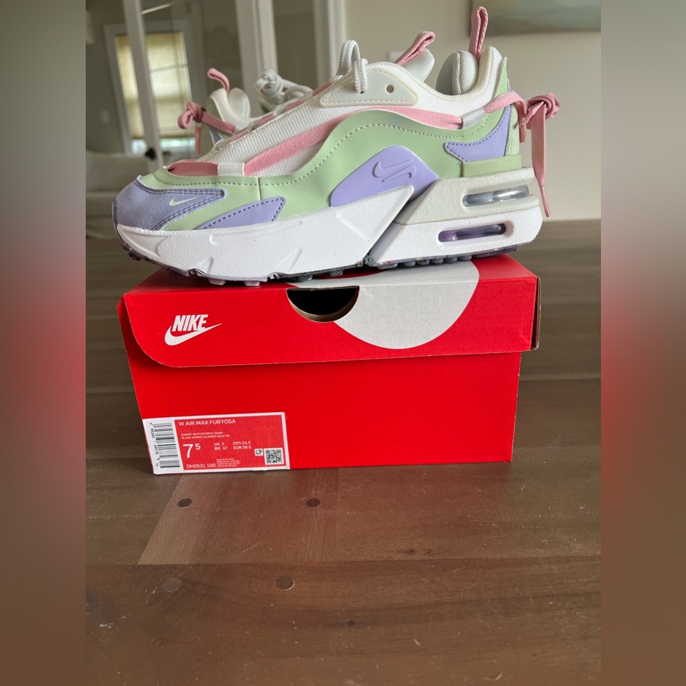 Women’s Nike Air Max Furyosa Sneaker